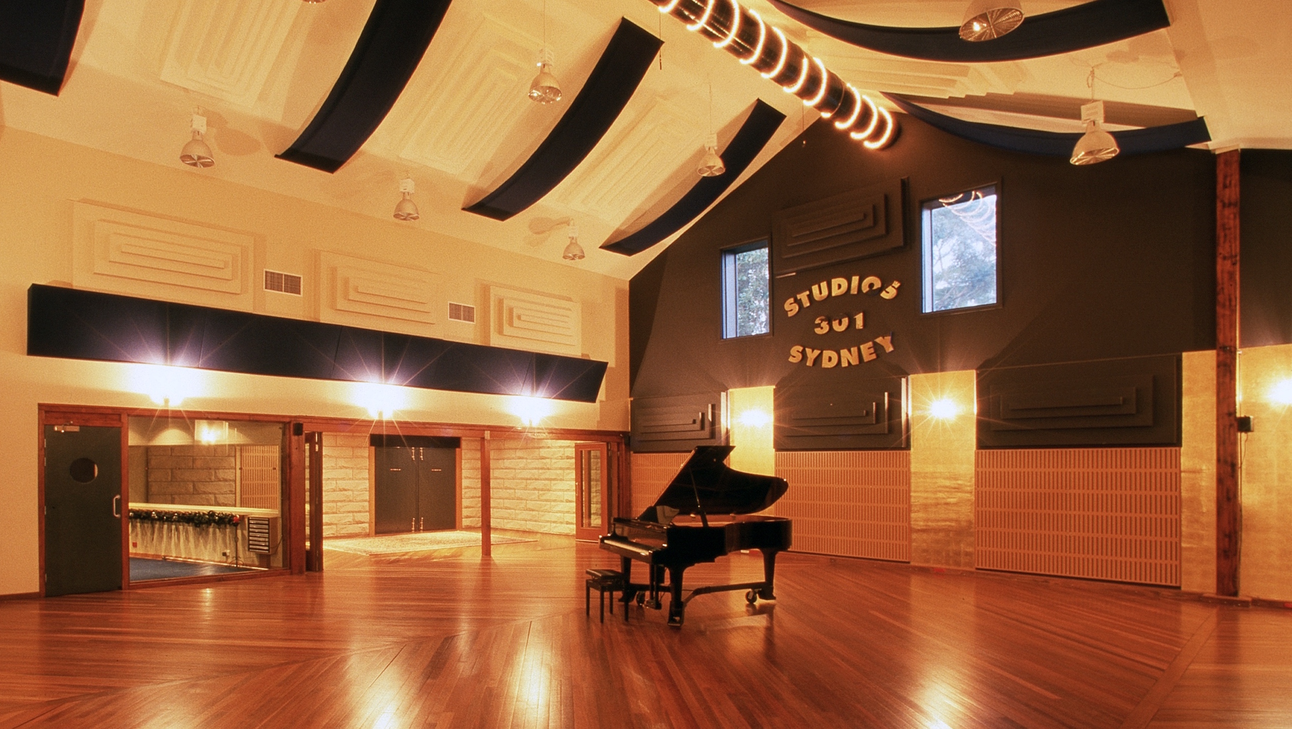 Abbey Road Institute Acquires Studios 301 To Open School In Sydney ...