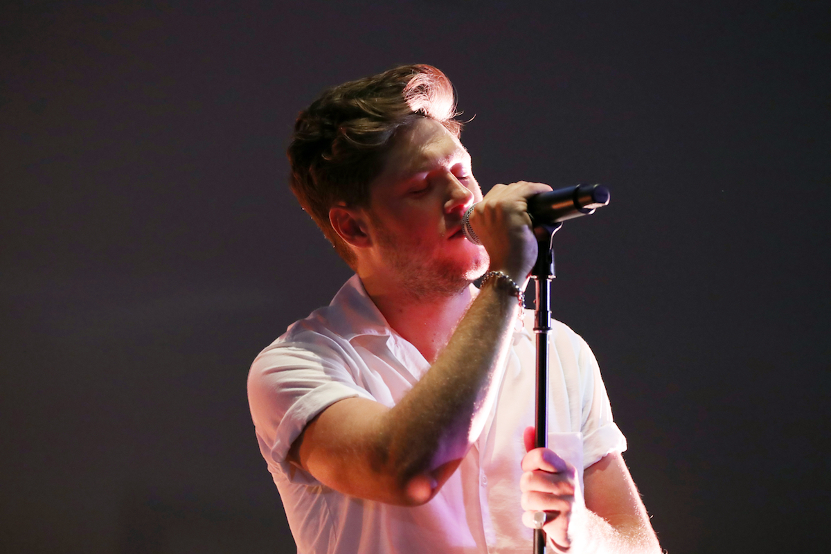 Niall Horan Has Announced A Livestream Concert At London's Royal Albert ...