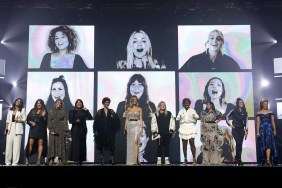 2020 ARIA Awards' Helen Reddy tribute