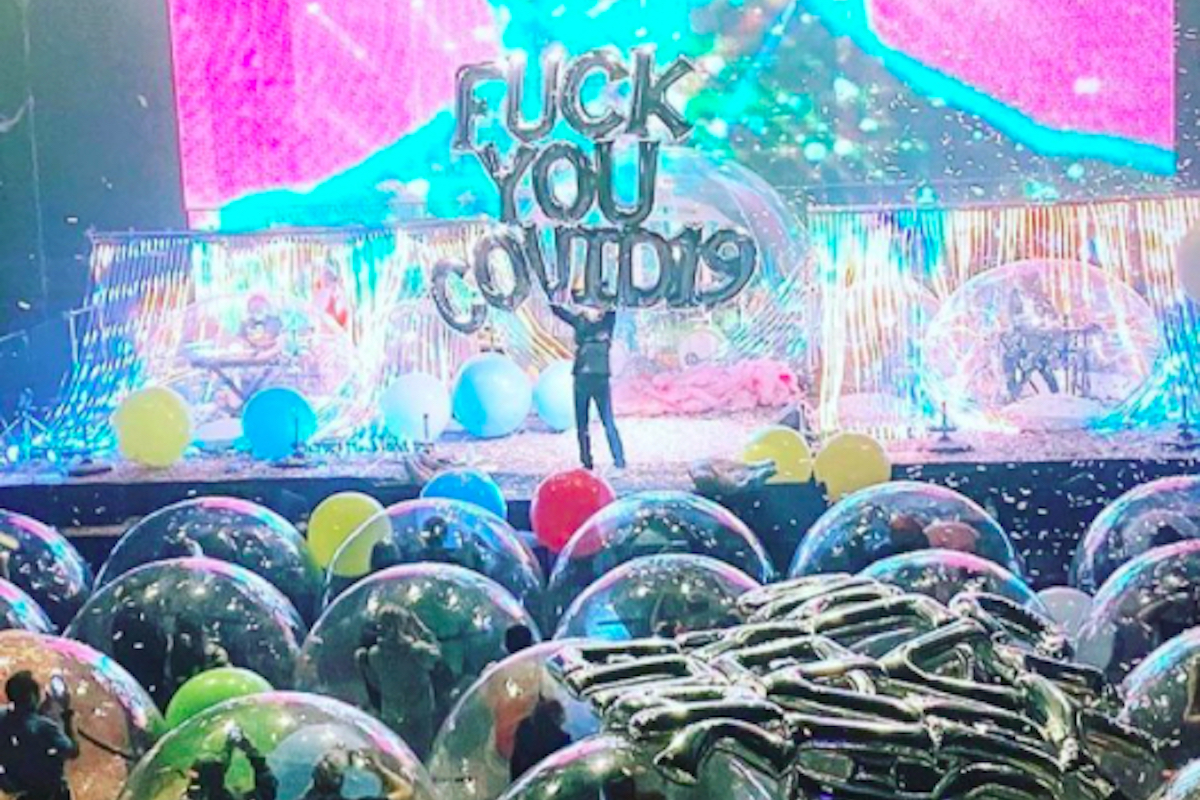 Here's What The Flaming Lips' First Space Bubble Concerts Looked Like