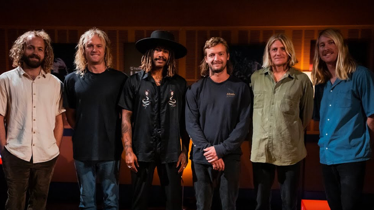 Ocean Alley Offer Pink Floyd 'Breathe', Numb', 'Money' Medley For Triple J Like A