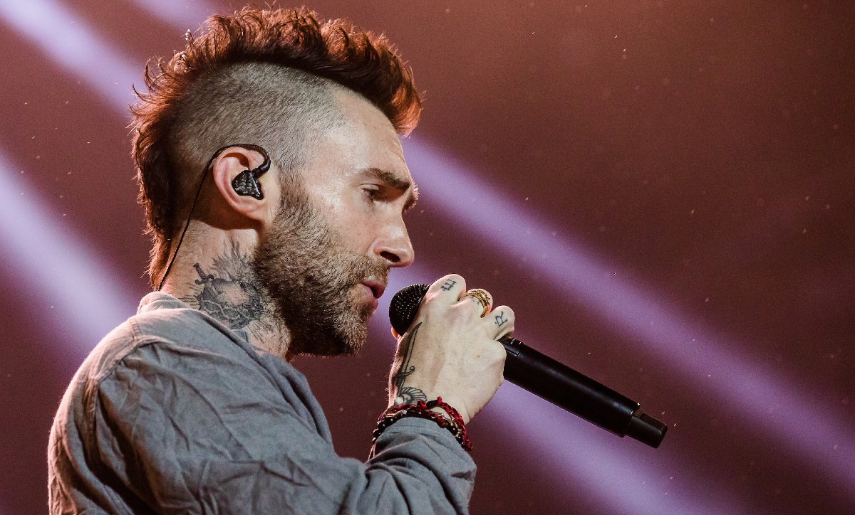 Adam Levine Debuts New Mohawk on 'The Voice' and Fans Are Divided |  Entertainment Tonight