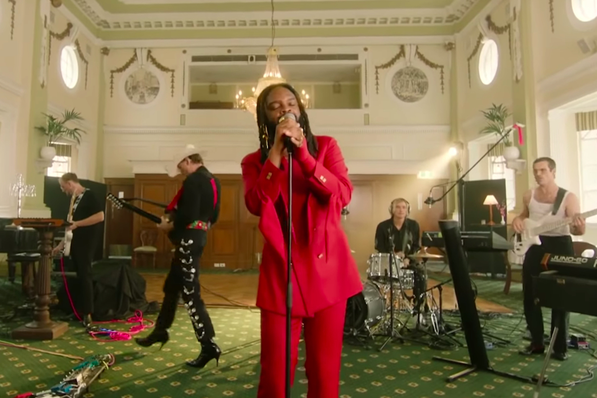 Watch Genesis Owusu Make His Late Night TV Debut With 'Gold Chains' On