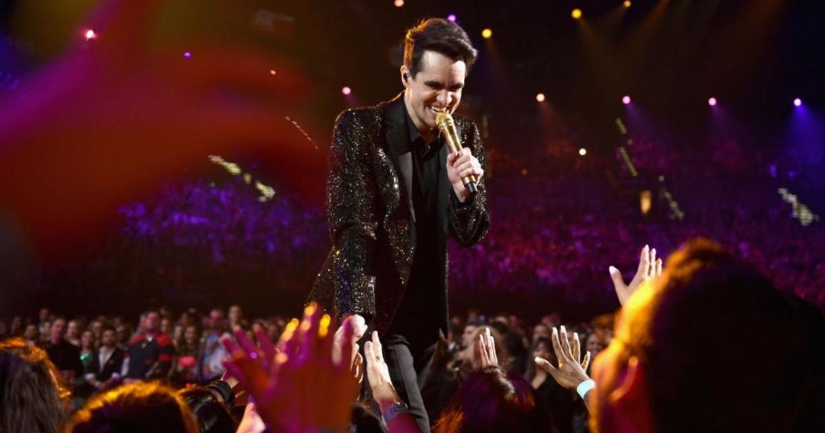 Panic! At The Disco Are Dropping A New Song 'Viva Las Vengeance' At ...