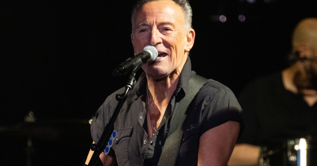 Bruce Springsteen’s Manager Defends Controversial Ticket Pricing System