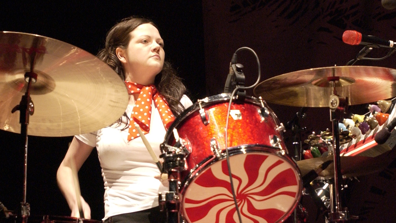 White Stripes Drummer - Meg White - DRUM! Magazine