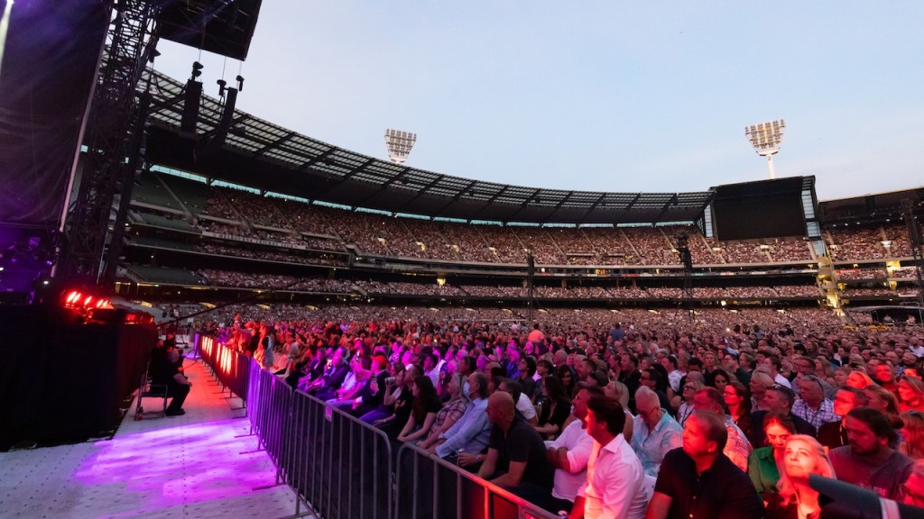 Crowd at Billy Joel's 2022 Always Live concert at the MCG
