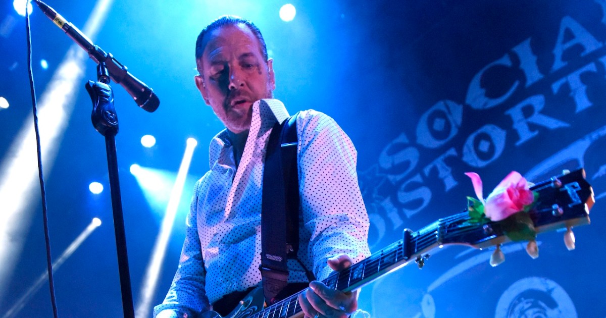 Social Distortion's Mike Ness Has Been Diagnosed with Cancer