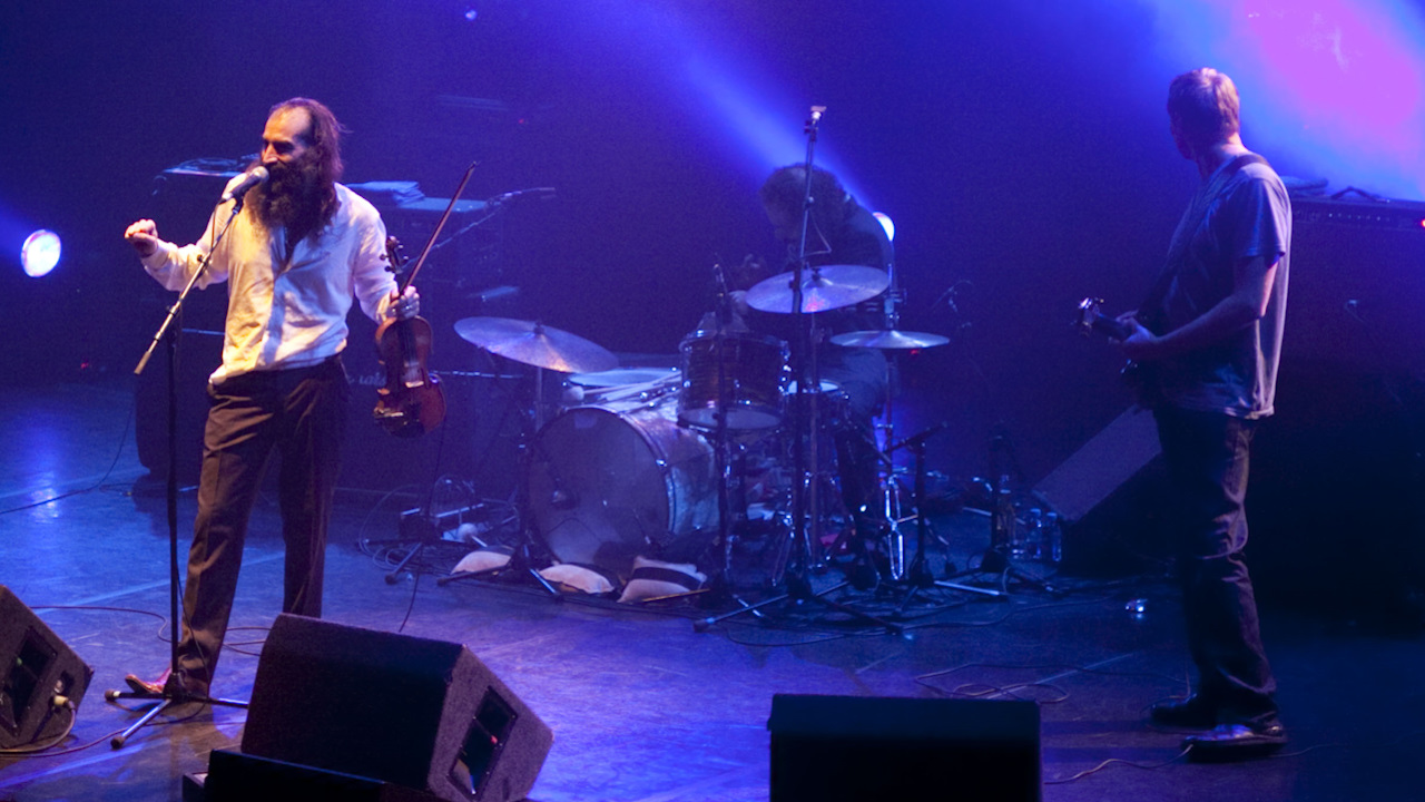 Dirty Three Announce 2024 Australian Tour, First Album In 12 Years - Vimarsana News