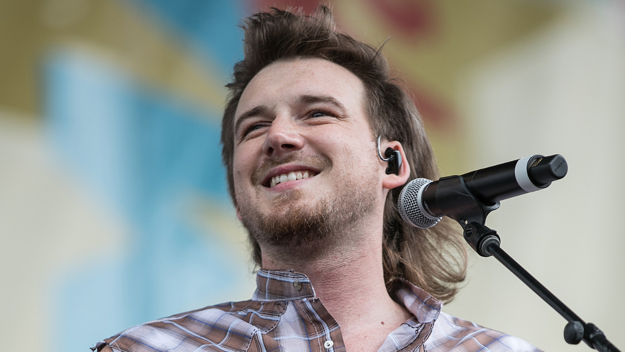 Morgan Wallen Arrested On Felony Charges For Throwing Chairs From Sixth ...