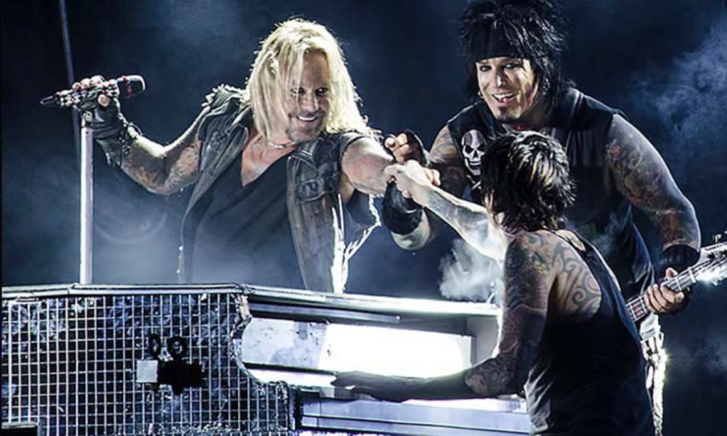 Motley Crue has made the announcement of them signing a deal with Big Machine Records and have also announced their debut Big Machine single, titled "Dogs of War.”