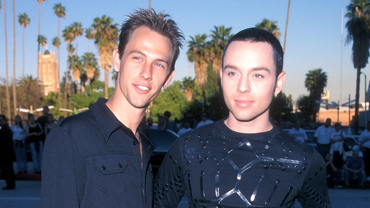 Darren Hayes Shuts Down Calls For Savage Garden Reunion - Music Feeds
