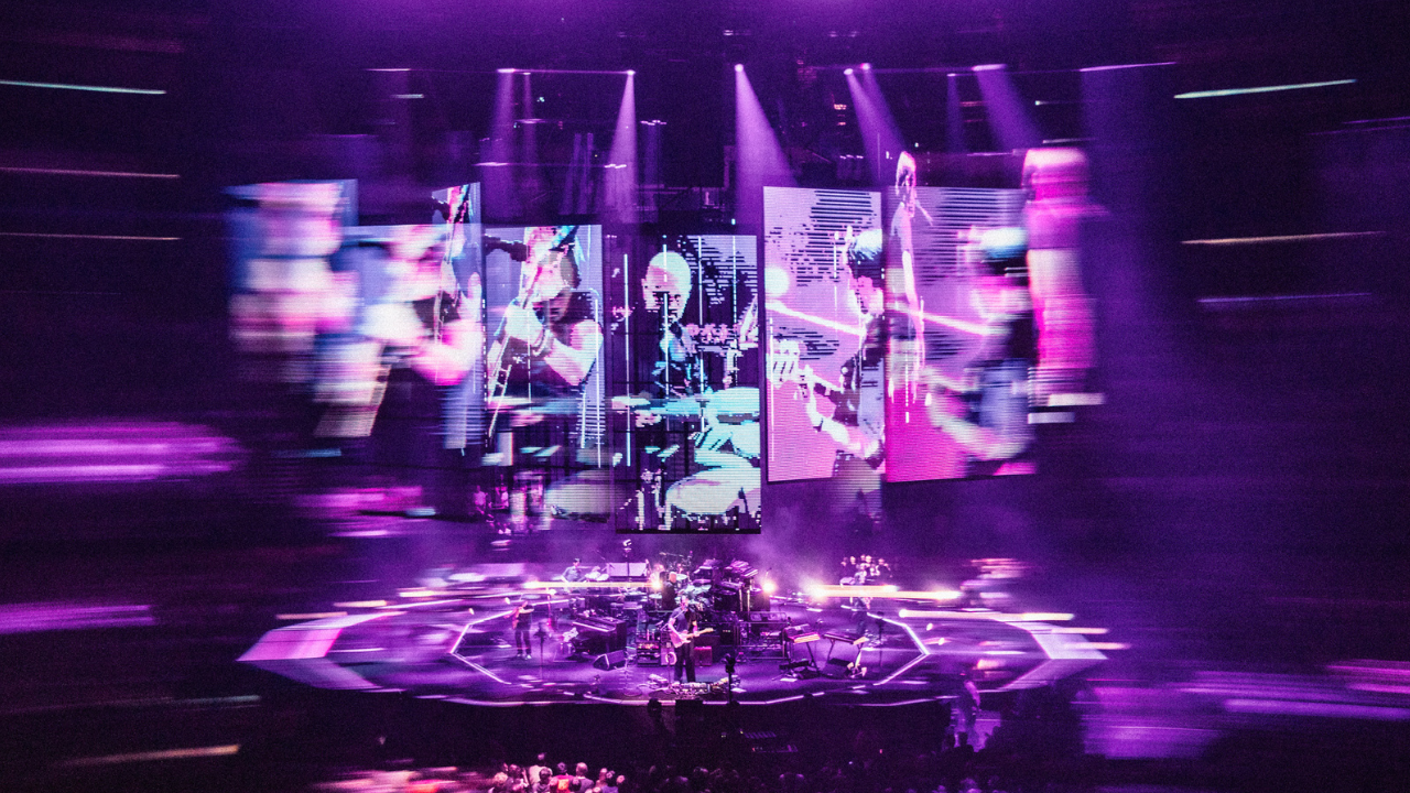 Mujsician Rac Radiohead Announce First Australian Tour In 15 Years