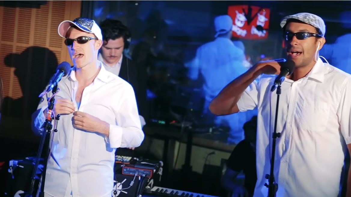 Watch Matt & Alex Do Their Own 'Like A Version' With A Bunch Of Special ...