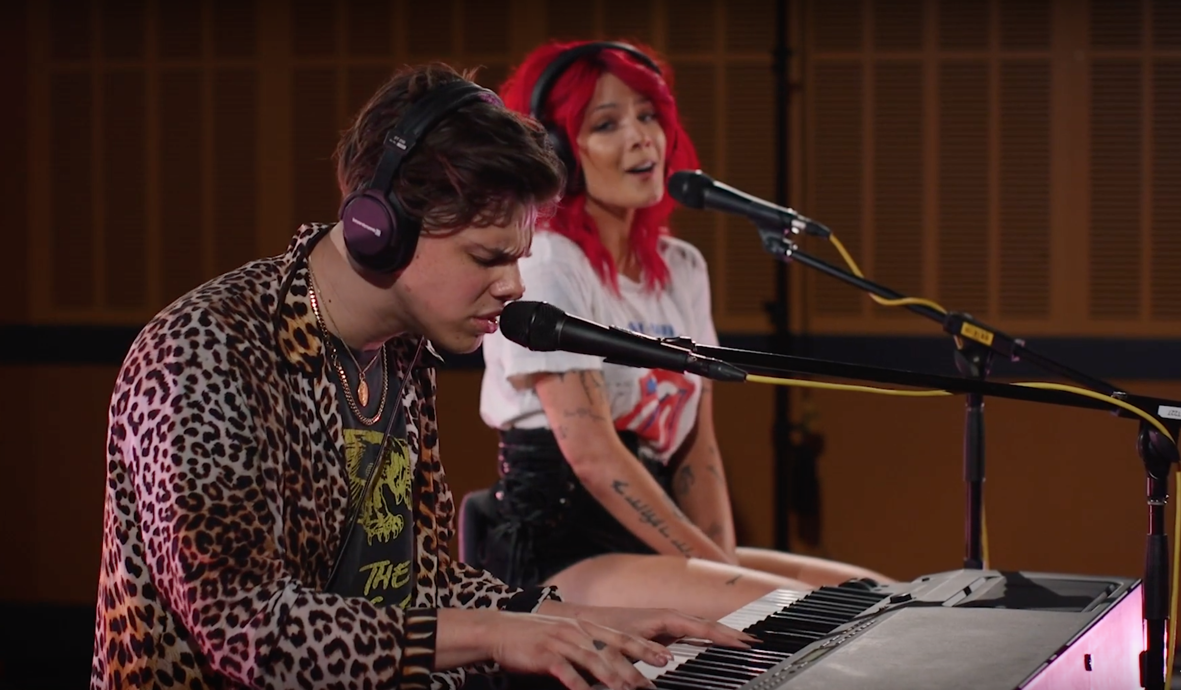 YUNGBLUD & Halsey Cover Death Cab For Cutie For 'Like A Version ...