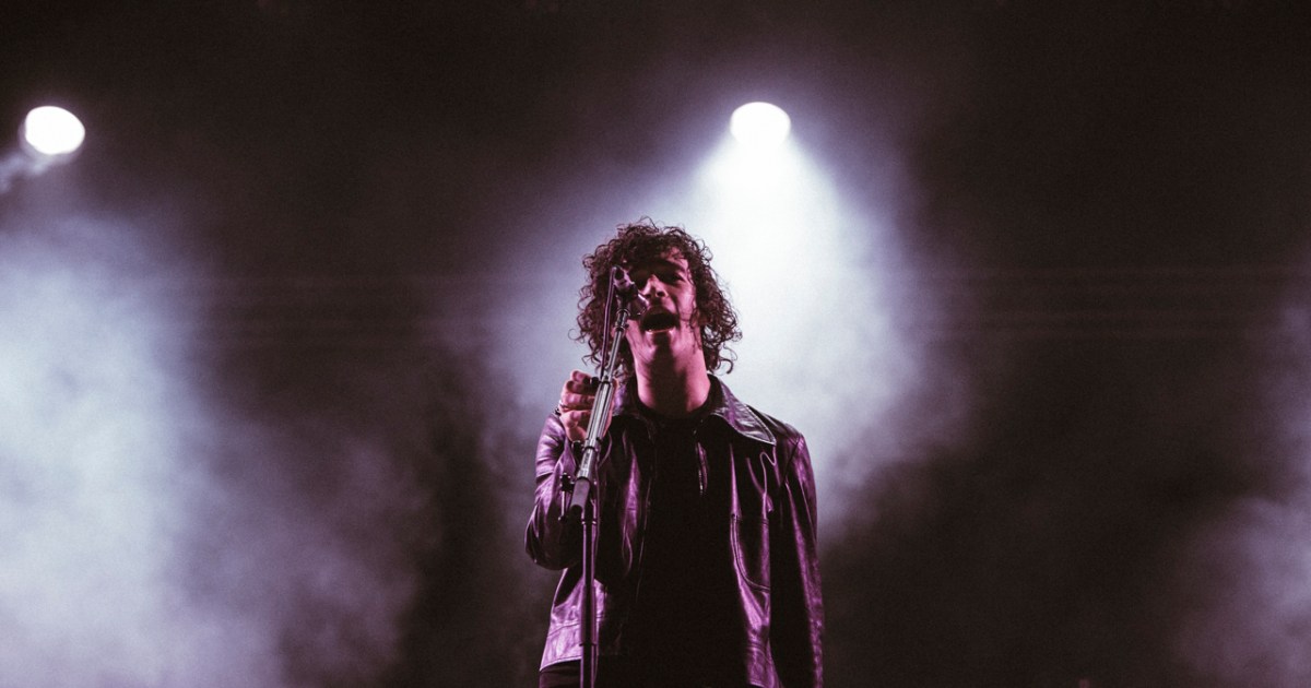 The 1975's Matty Healy Says The Band Will Only Play Festivals With ...