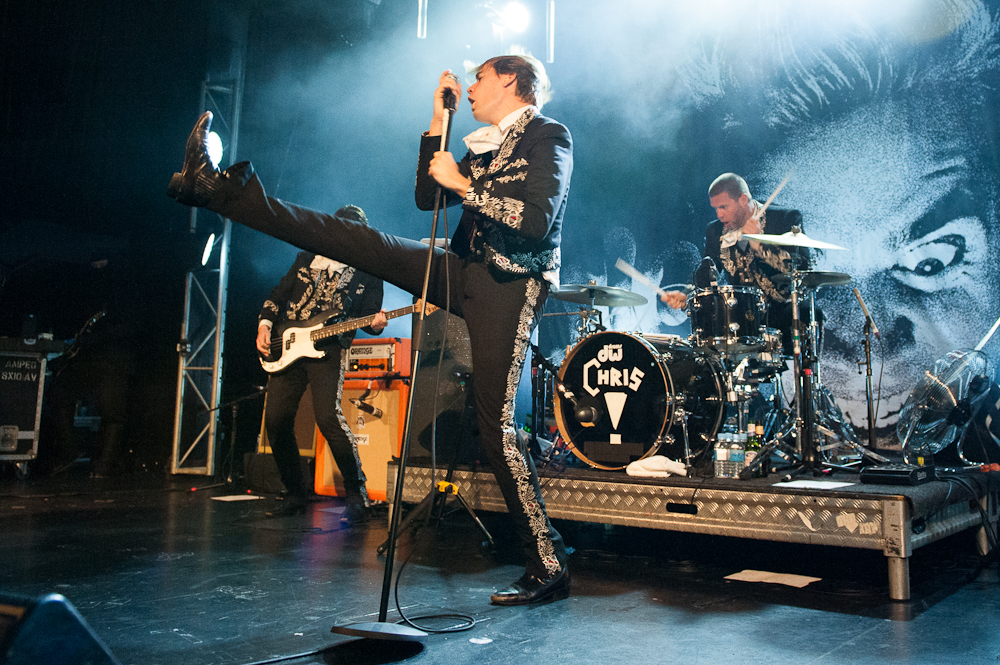 Thehives 104