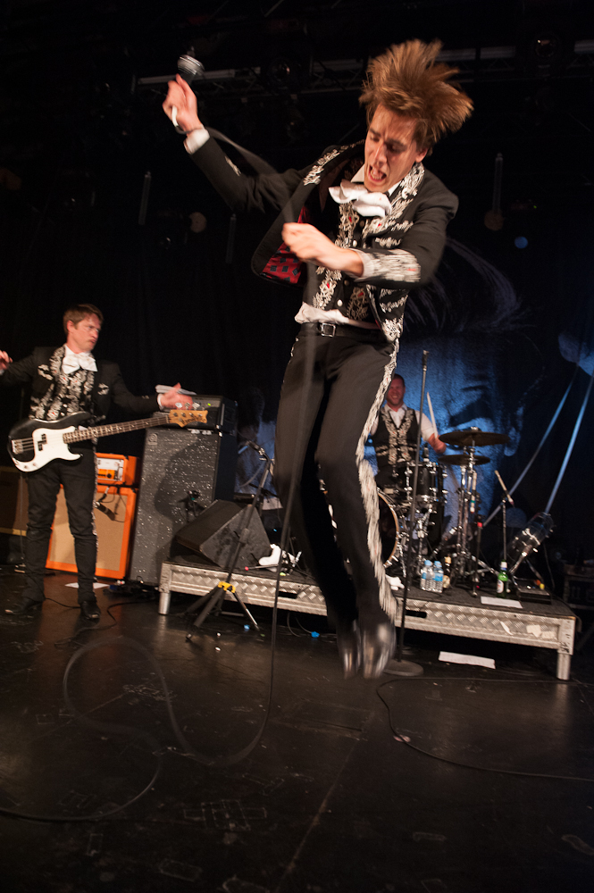 Thehives 127