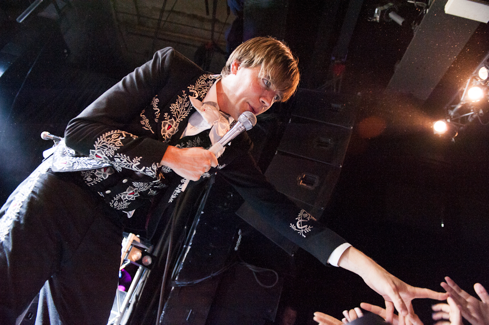 Thehives 135