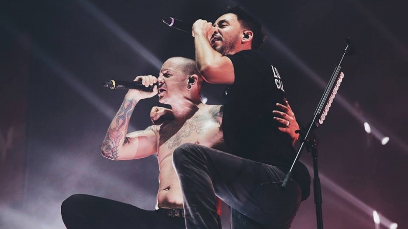 5 Heartbreaking Quotes From Mike Shinoda About Chester Bennington #1