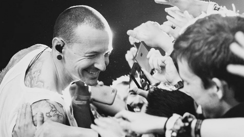 5 Heartbreaking Quotes From Mike Shinoda About Chester Bennington #4
