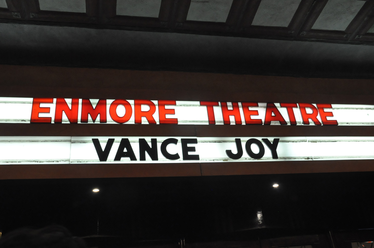 02 Vance Joy Enmore Theatre 1