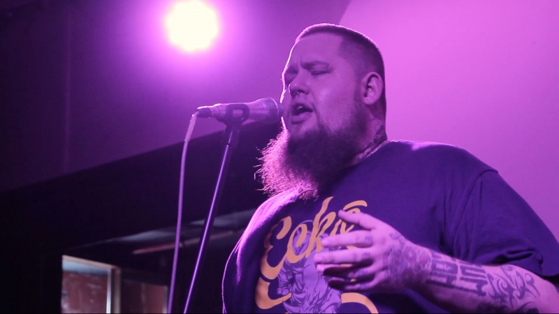 10. Rag'N'Bone Man Will Reduce The Crowd To Tears With A Single Word
