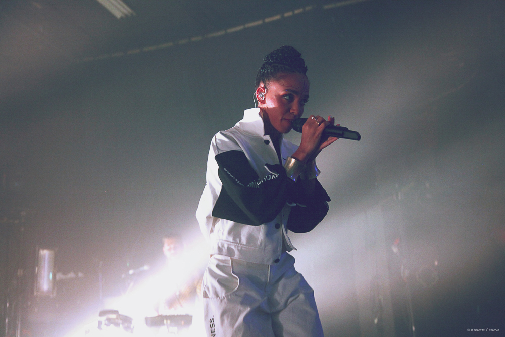 FKA TWIGS At The Metro By Annette Geneva 2