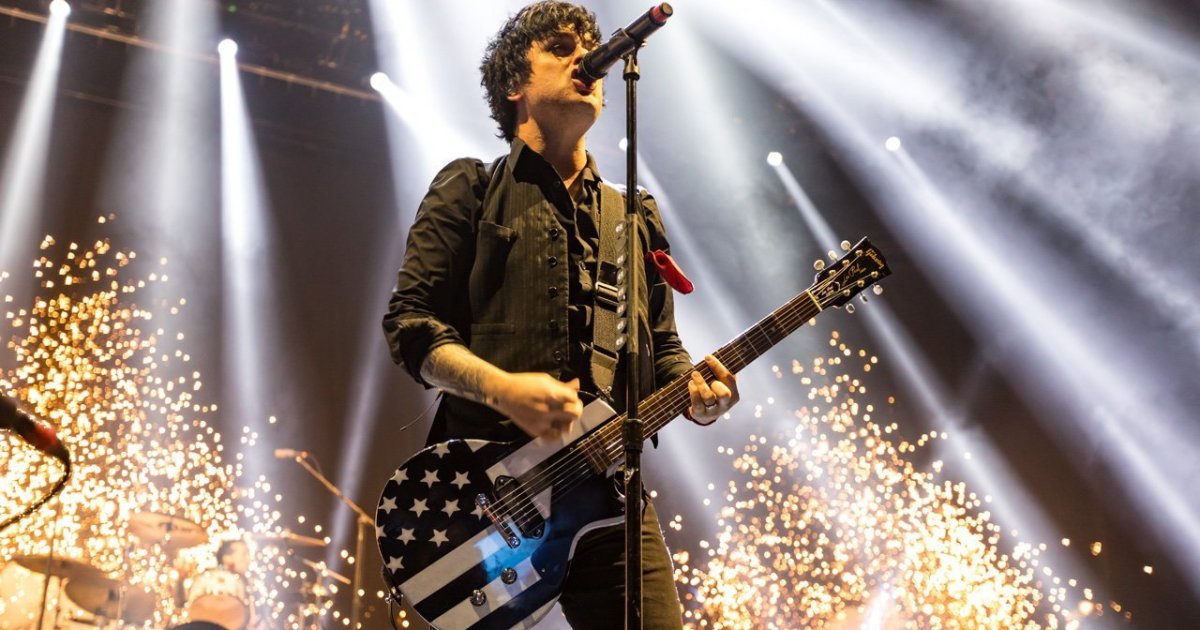 Billie Joe Armstrong Says Green Day Will Play 