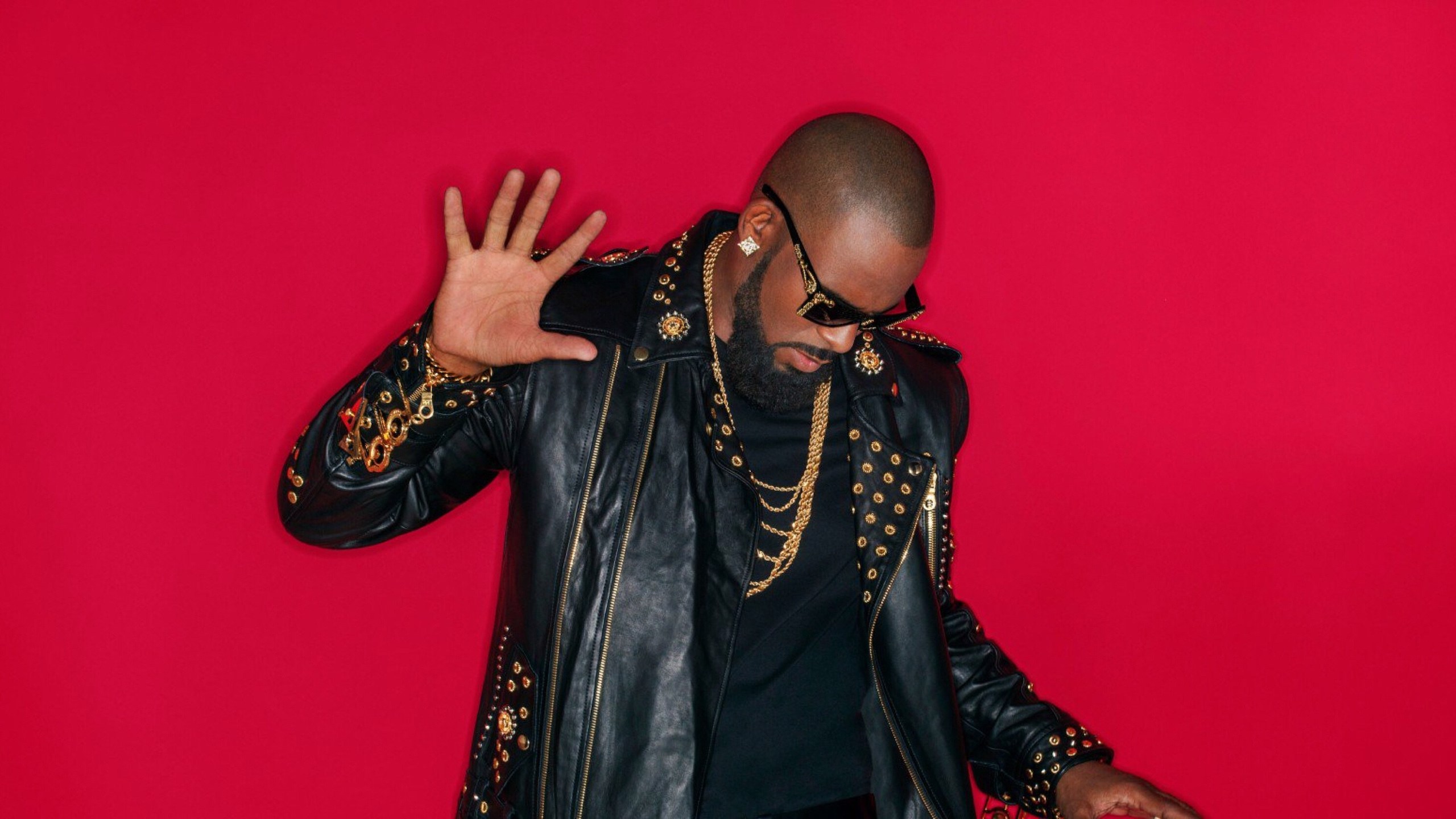 Promoter Defends R. Kelly 2019 Australian Tour Announcement - Music Feeds